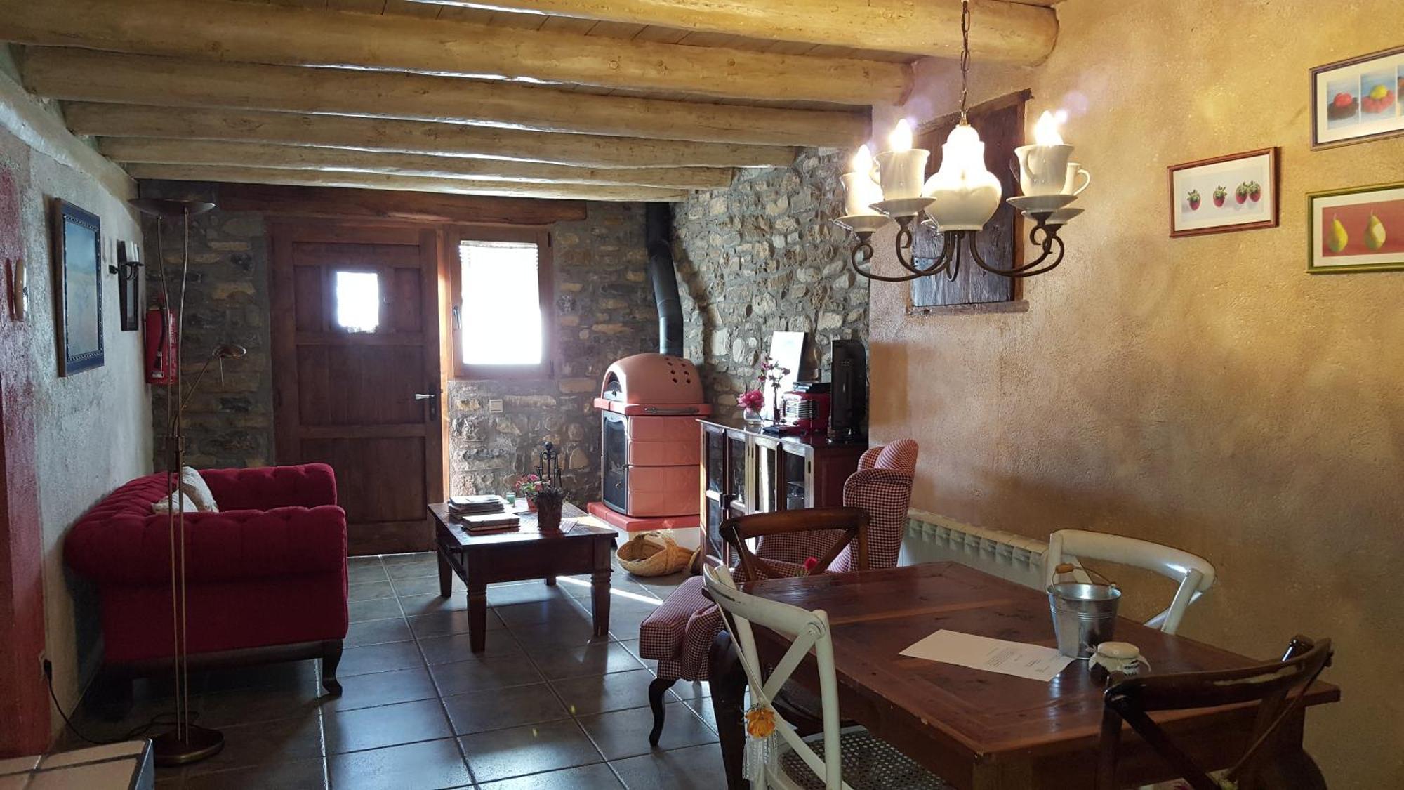 Apartamentos La Borda Castillon Tierrantona Bagian luar foto